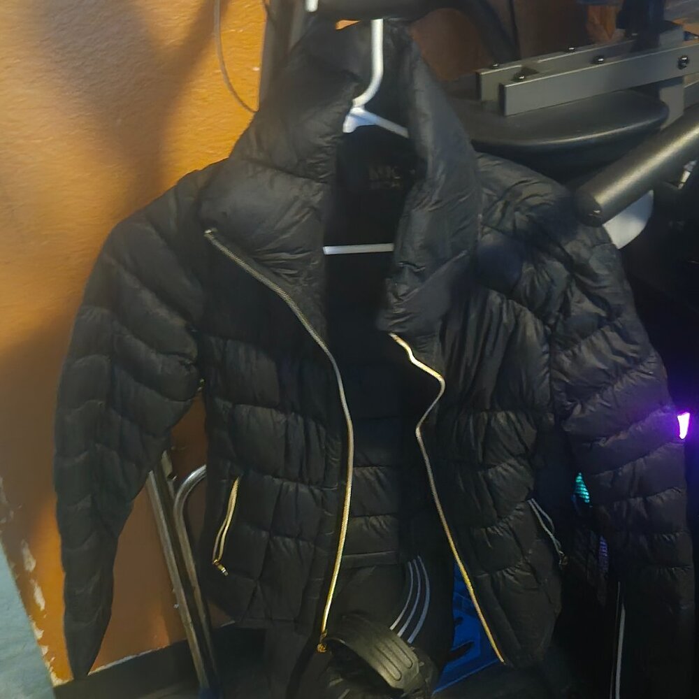 Micheal kors puffer jacket SMALL